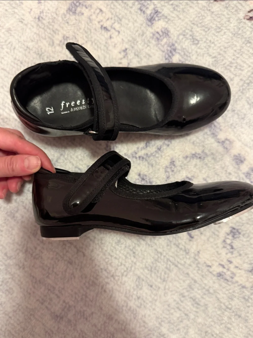 Danskin Black Patent Mary Jane Tap Shoes with Velcro Strap Sz 12